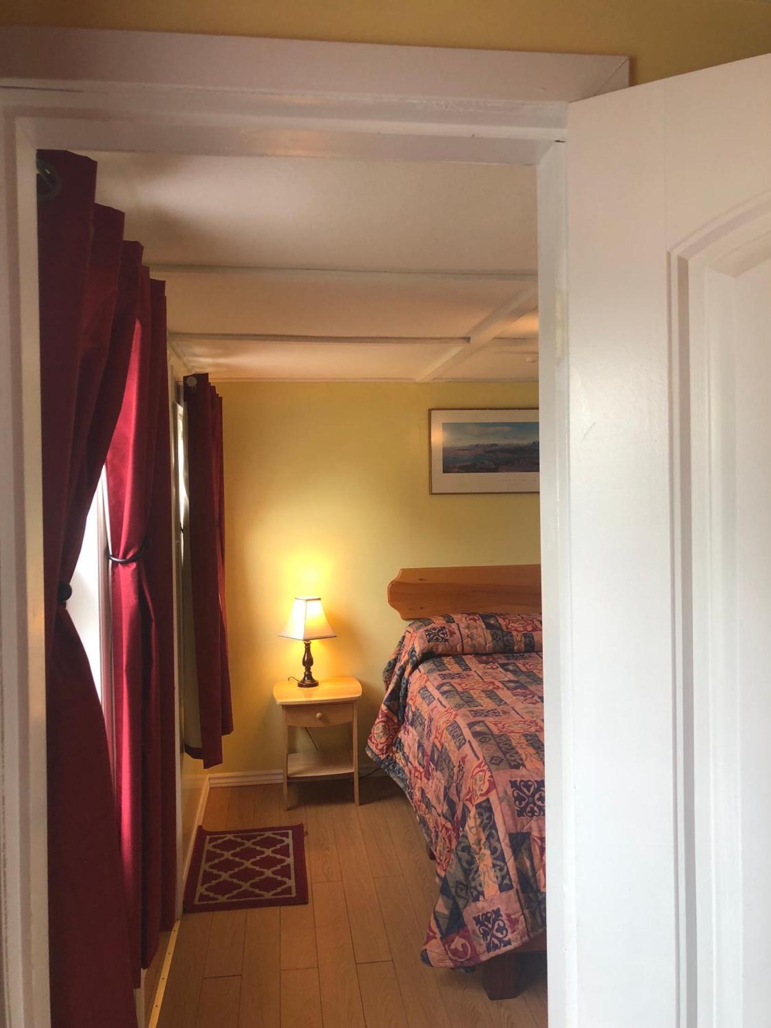 Lakelawn B&B And Motel Yarmouth Eksteriør billede