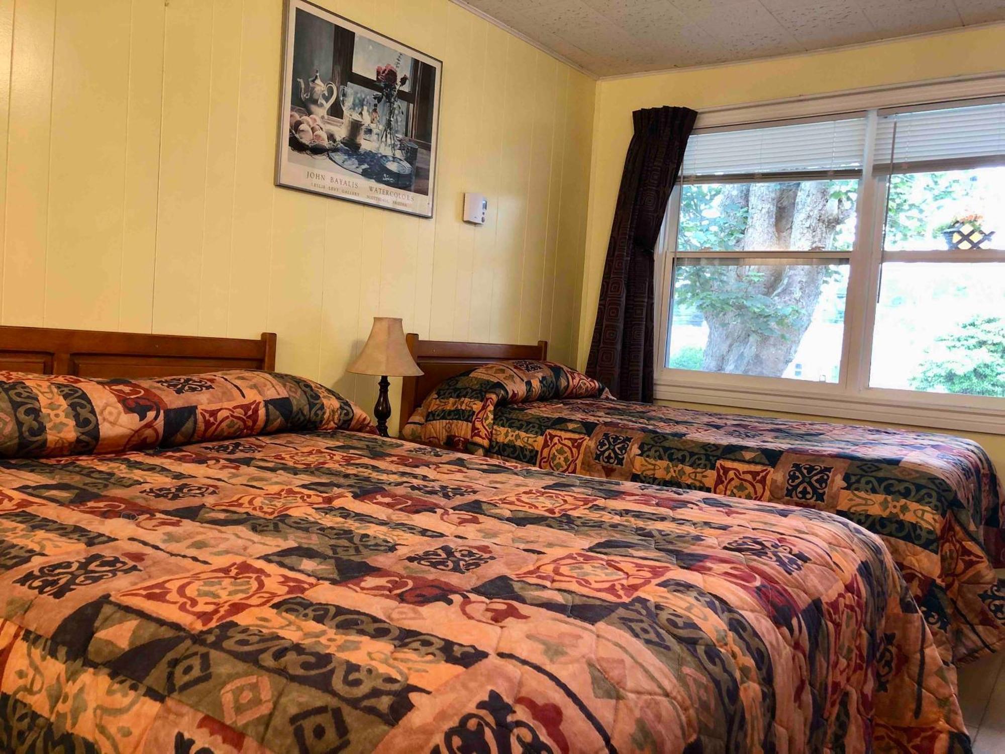 Lakelawn B&B And Motel Yarmouth Eksteriør billede
