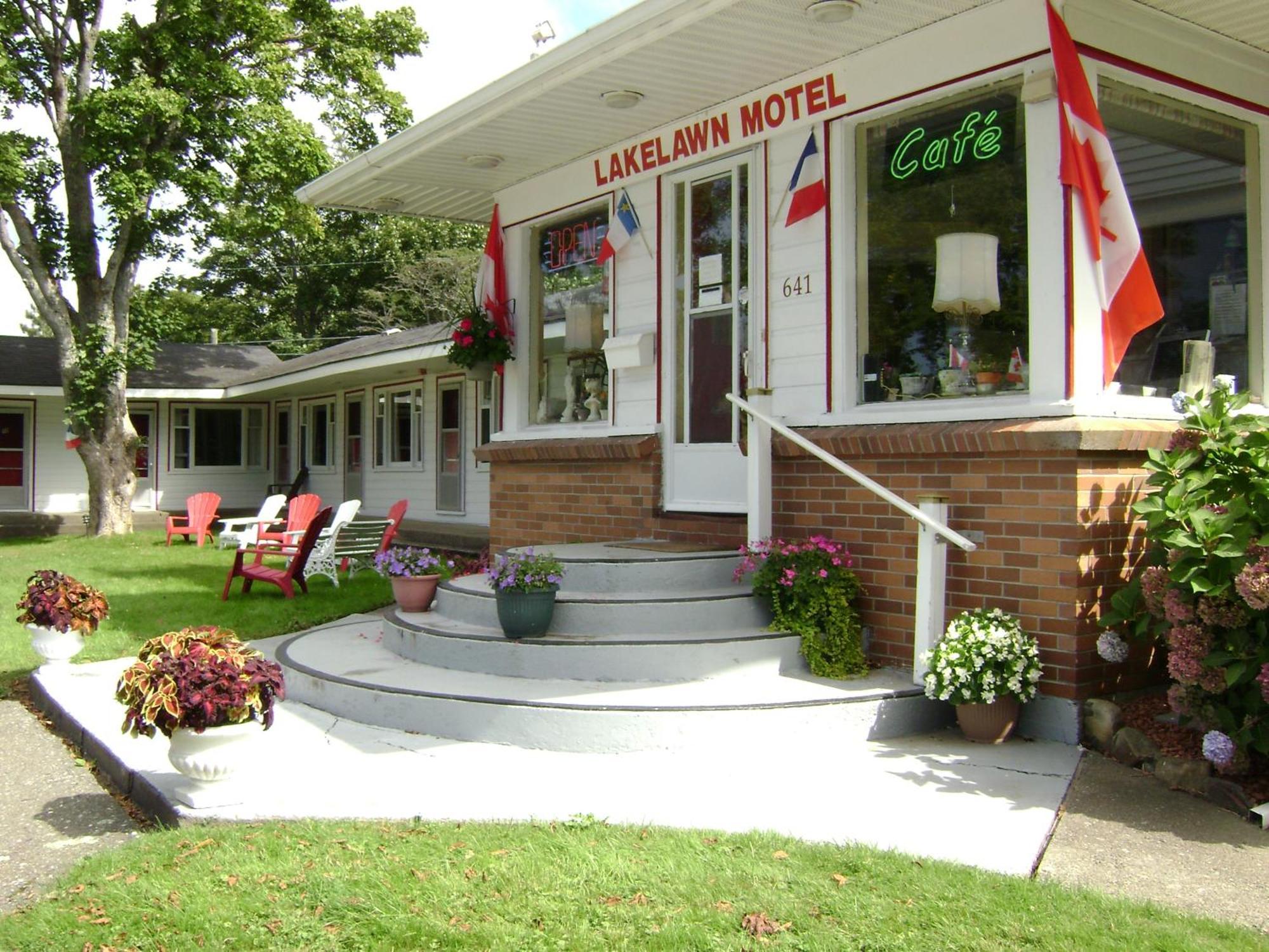 Lakelawn B&B And Motel Yarmouth Eksteriør billede